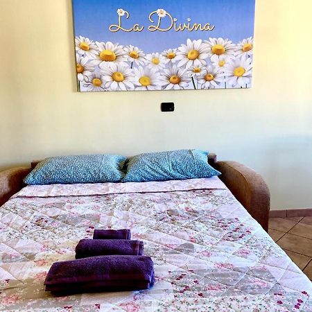 La Divina Apartment Козенца Екстериор снимка