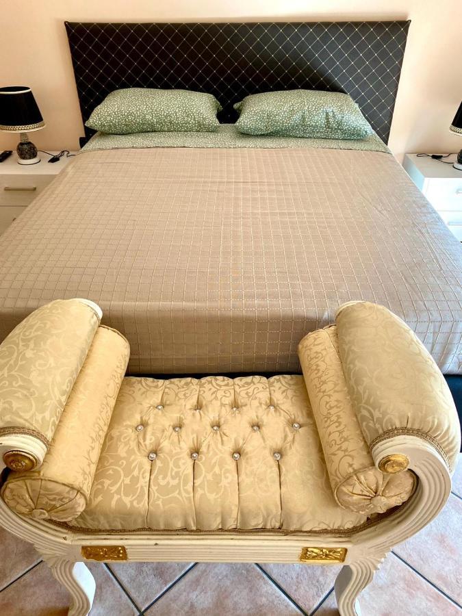 La Divina Apartment Козенца Екстериор снимка