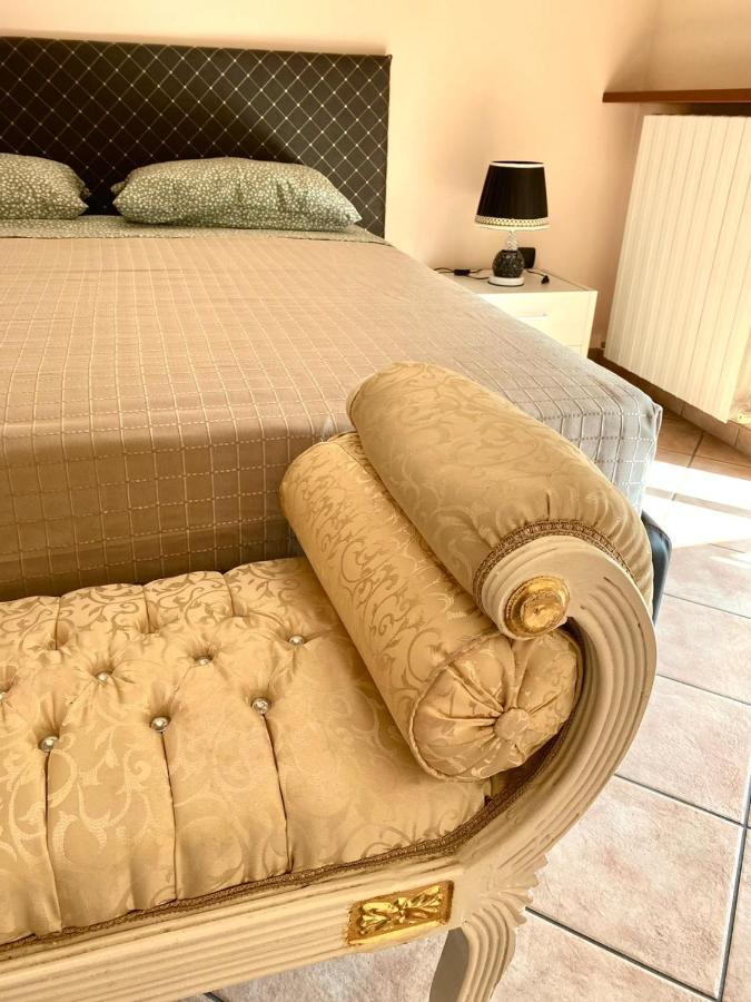 La Divina Apartment Козенца Екстериор снимка