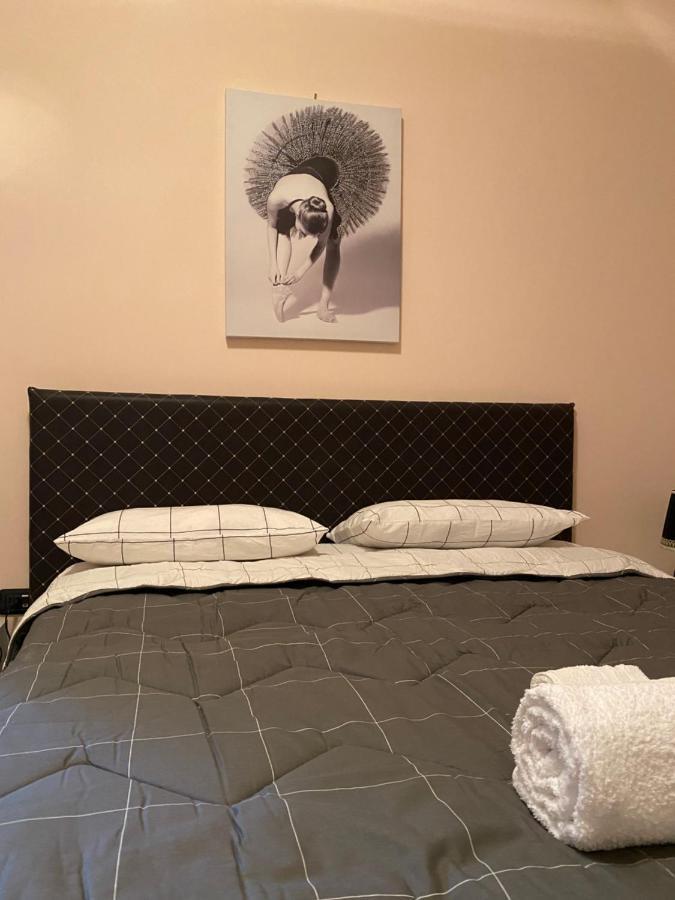 La Divina Apartment Козенца Екстериор снимка